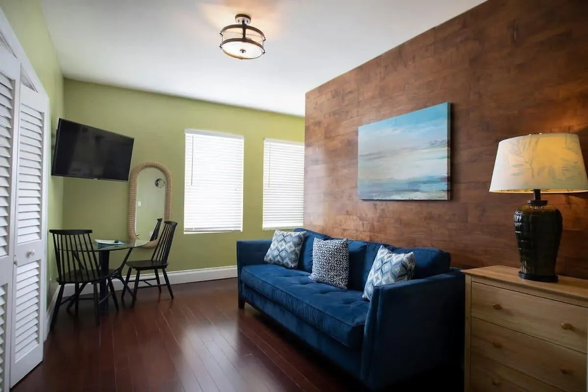 Holiday home 6 Bedroom 6 Bath Guesthouse On Duval Street Key West