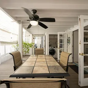 Holiday home Crawl To Duval W/ Hot Tub, Key West